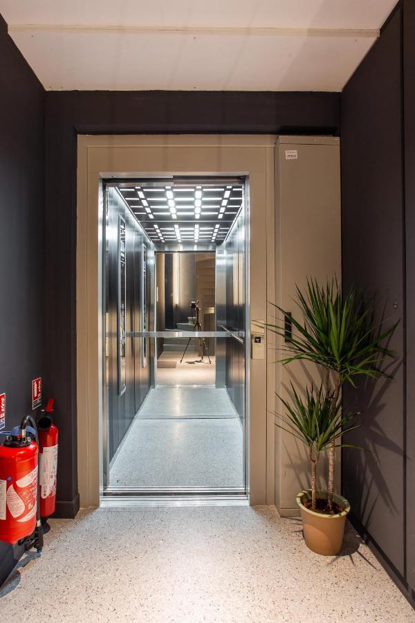 Cmg Residence Caire Saint-Denis Paris Exterior photo